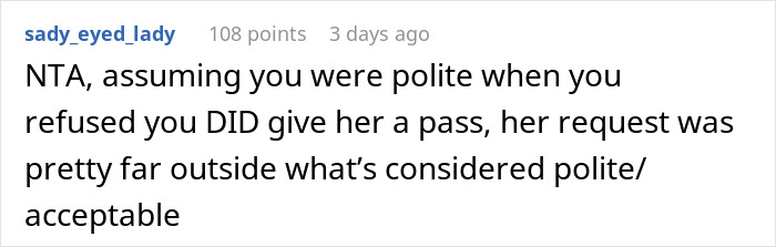 Woman Refuses To Cover Her Scar After It Triggers Her Friend At The Beach, Drama Ensues Woman Refuses To Cover Her Scar After It Triggers Her Friend At The Beach, Drama Ensues