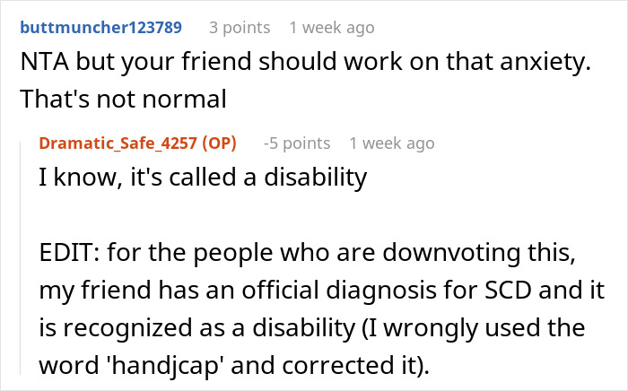 Plane Passenger Doesn’t Want Another Guy To Occupy The Seat They’ve Paid To Keep Empty, Drama Ensues Plane Passenger Doesn’t Want Another Guy To Occupy The Seat They’ve Paid To Keep Empty, Drama Ensues