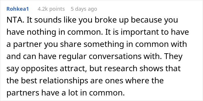 Guy Accuses Fiancée Of Breaking Up With Him Because He’s Dumb, Internet Says He Has A Point Guy Accuses Fiancée Of Breaking Up With Him Because He’s Dumb, Internet Says He Has A Point