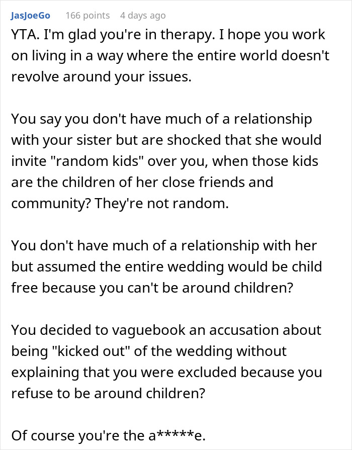 Woman Seeks Support After Being “Uninvited” From Sister’s Wedding, Gets Dragged Instead Woman Seeks Support After Being “Uninvited” From Sister’s Wedding, Gets Dragged Instead