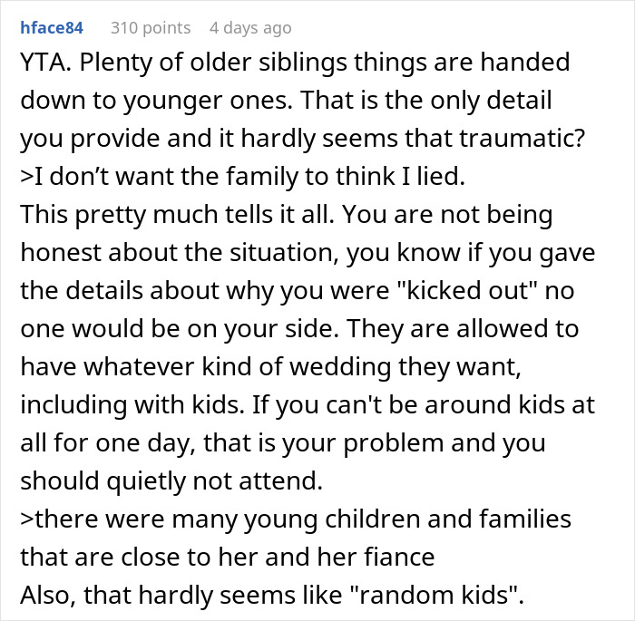Woman Seeks Support After Being “Uninvited” From Sister’s Wedding, Gets Dragged Instead Woman Seeks Support After Being “Uninvited” From Sister’s Wedding, Gets Dragged Instead