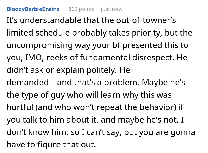 Woman Is Devastated After Her Boyfriend Puts His Friend Before Her On Valentine's Day Woman Is Devastated After Her Boyfriend Puts His Friend Before Her On Valentine's Day