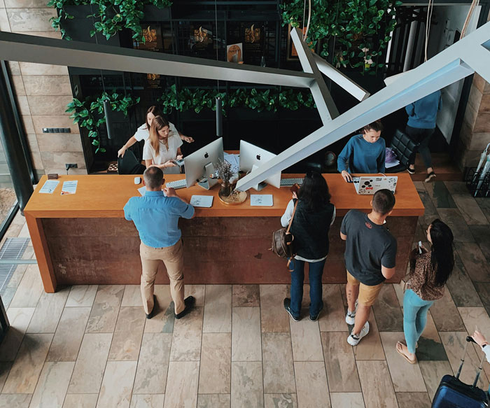 Entitled Hotel Guest Calls Concierge A &ldquo;Little Girl&rdquo; When She Doesn&rsquo;t Do His Bidding, Regrets It