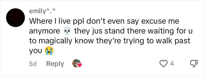 Man Is Overly Appreciative Of Woman’s Kind Gesture, She Doesn’t Get What The Big Deal Is Man Is Overly Appreciative Of Woman’s Kind Gesture, She Doesn’t Get What The Big Deal Is