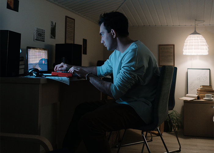 “Dodged That Bullet Big Time”: 35 Times A 3rd Person Ruined A Relationship Without Even Cheating