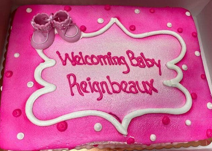 Dad Stages Intervention For "Delusional" Influencer Daughter Over Grandson's "Awful" Name Dad Stages Intervention For "Delusional" Influencer Daughter Over Grandson's "Awful" Name