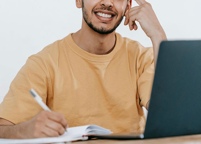 Employee Leaves Boss With No Instructions After They Got Demoted, Costs Them $1.3M