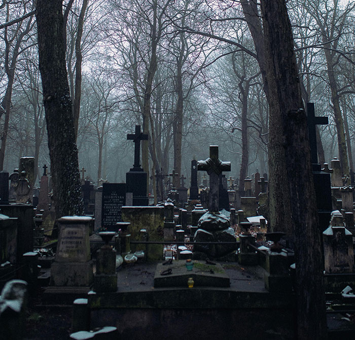 36 Disturbing Secrets People Hid Their Whole Lives