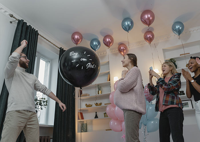 30 People Reveal The “Dumbest” Parts Of Their Cultures