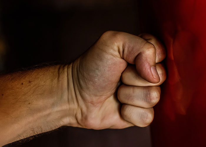 30 People Reveal The “Dumbest” Parts Of Their Cultures