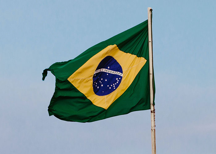 30 People Reveal The “Dumbest” Parts Of Their Cultures