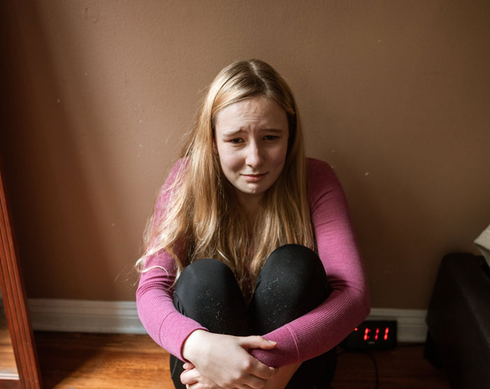 Man Has A Messed-Up Fantasy Of Making Daughter His Co-Worker&rsquo;s Housewife, Ruins Her Childhood 