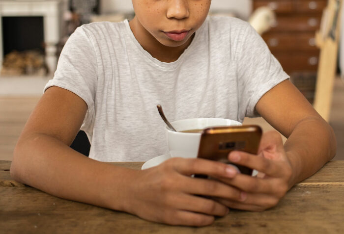 Retired FBI Agent Shares Things He Will Never Do And Explains Why