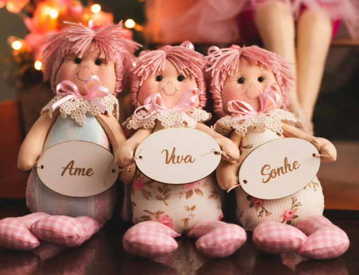 Dad Chooses Baby's Name Saying It's Meaningful To Him, Mom Can't Bring Herself To Say It Out Loud 