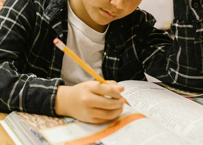 30 Facts People Learned In School That Are Now Disproven Because Science Moved Forward