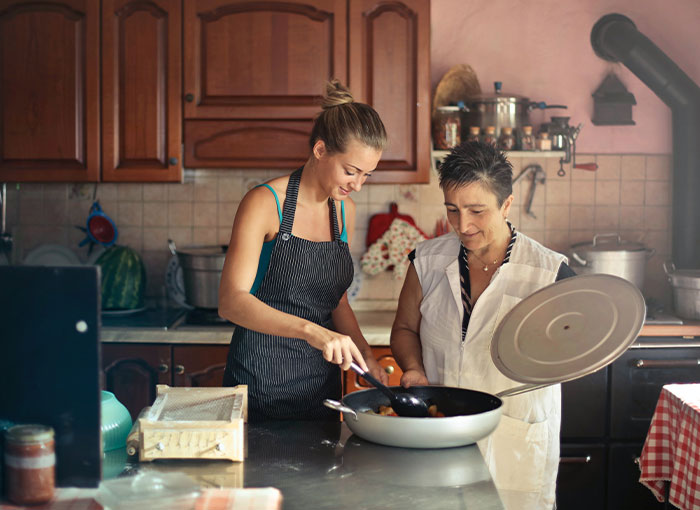 “I Tend To Save $30-$60 On Every Purchase”: 35 Frugal Hacks To Help Reduce Your Grocery Bill