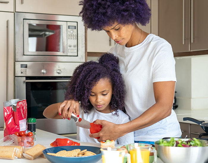 “I Tend To Save $30-$60 On Every Purchase”: 35 Frugal Hacks To Help Reduce Your Grocery Bill