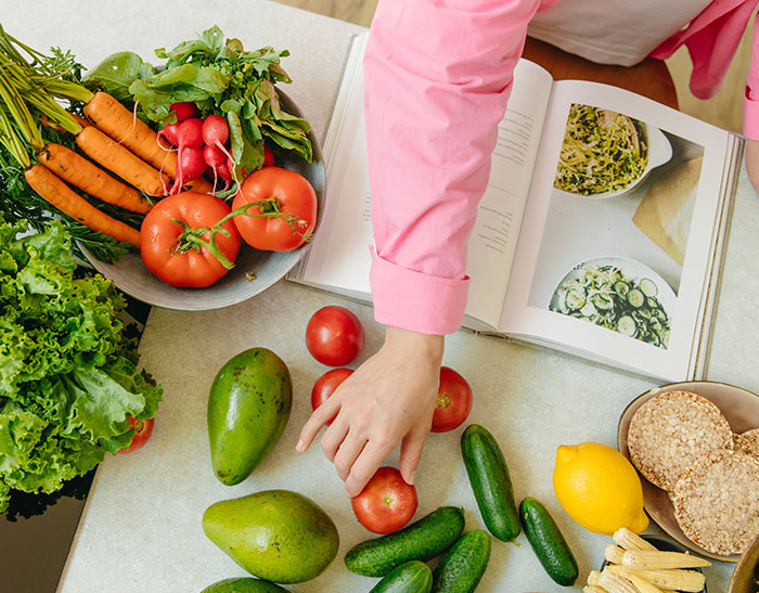 “I Tend To Save $30-$60 On Every Purchase”: 35 Frugal Hacks To Help Reduce Your Grocery Bill