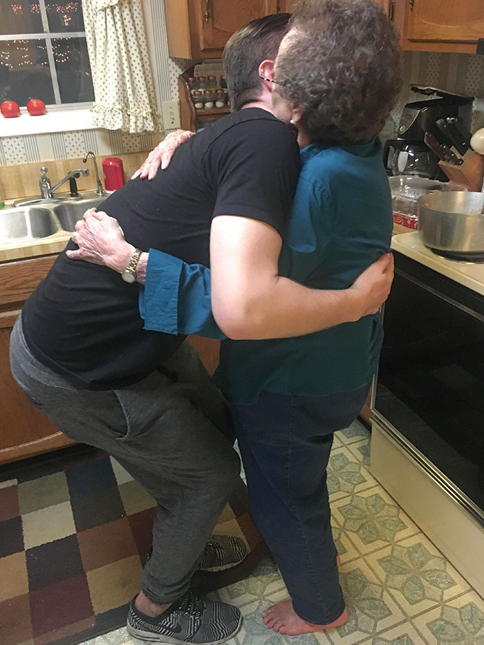I'm The Tallest Person In My Family At 6'4", This Is How My Grandma Makes Me Hug Her When I Leave