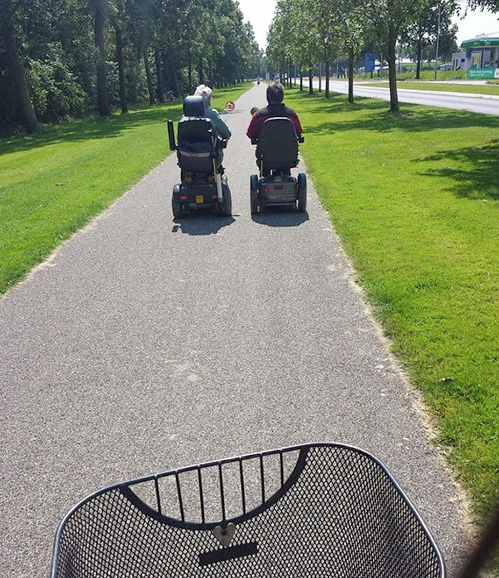 My Grandma Texted Me Saying She Was Racing Today, Then Sent This Picture