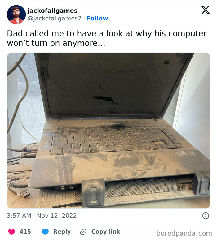  He Works In A Factory But Clearly Doesn’t Dust