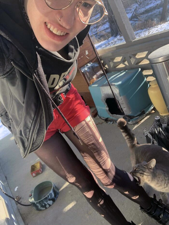 When You’re Just Trying To Get A Chill Outfit Selfie