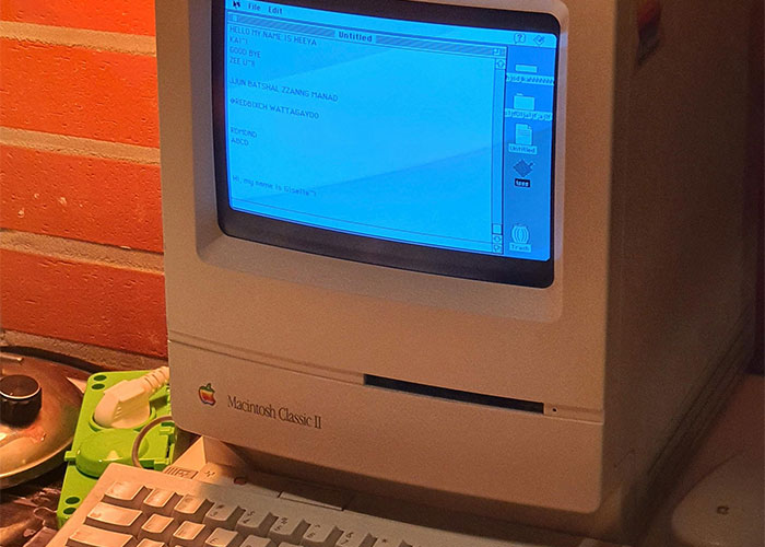 30 People Like To Romanticize The '90s, Gen X'ers Share What They Get Wrong