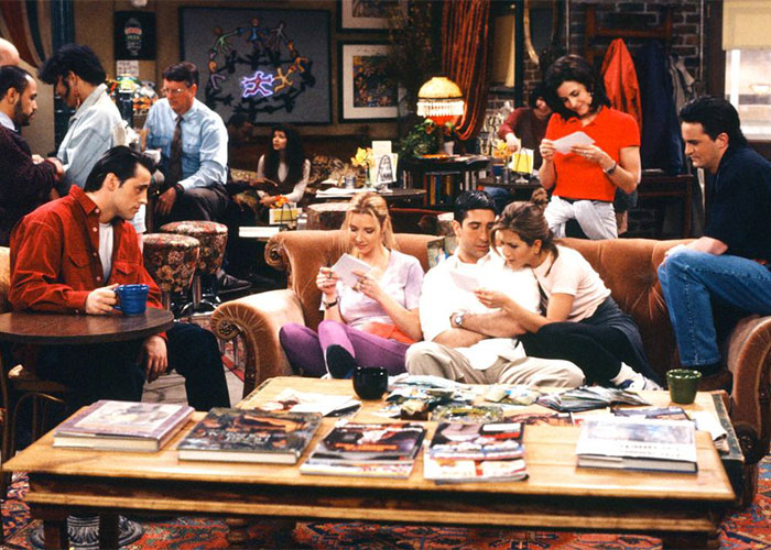 30 People Like To Romanticize The '90s, Gen X'ers Share What They Get Wrong