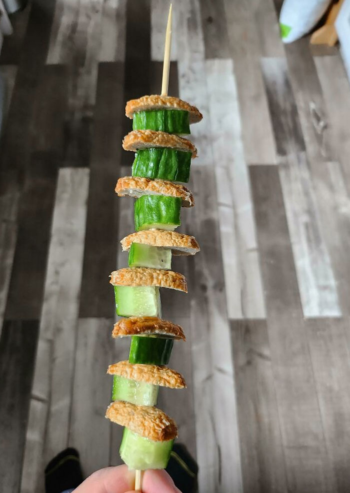 The Best Dad Hack So Far. Have A Fussy Toddler Who Refuses To Eat? Put It On A Skewer, Snip Off The Sharp End, Then Watch Them Eat The Very Same Thing They Refused Seconds Before