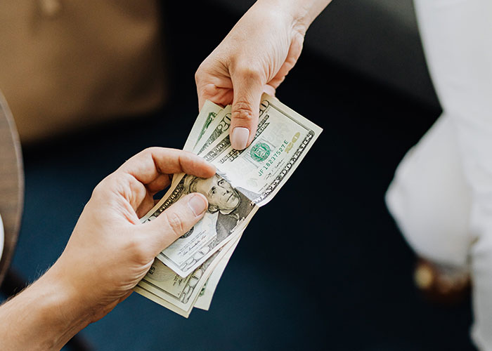 Woman Insists A Friend Is Too Drunk To Pay A Bill, She Maliciously Complies To Teach Her A Lesson