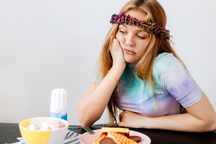 Grandparent Asks The Net If They Were Too Harsh For Calling Out Their Entitled Granddaughter