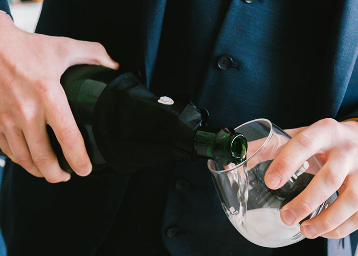 35 Horrible Wedding Guests Who Ruined Everyone’s Day, As Shared In This Viral Thread