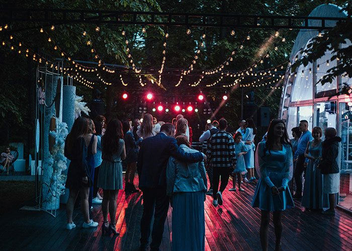 35 Horrible Wedding Guests Who Ruined Everyone’s Day, As Shared In This Viral Thread