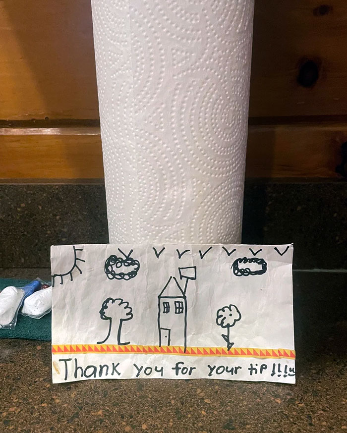 Airbnb Asking For Tips After Charging A Cleaning Fee