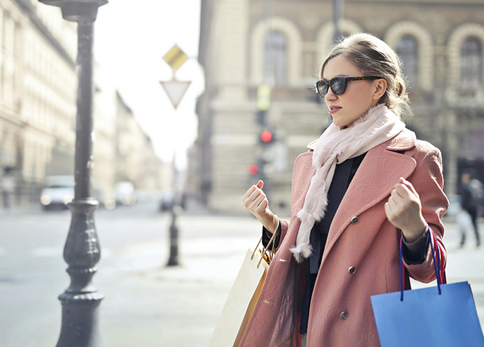 “My Grocery Bill Is Almost Half Of What It Was”: 30 Frugal Habits People Swear By