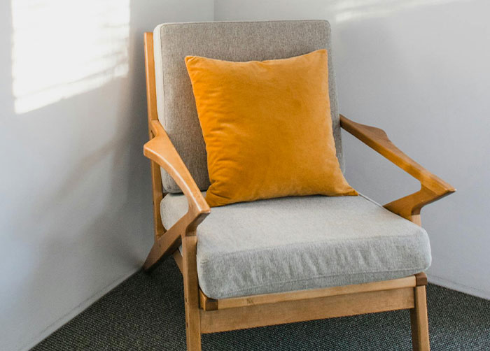 “My Grocery Bill Is Almost Half Of What It Was”: 30 Frugal Habits People Swear By