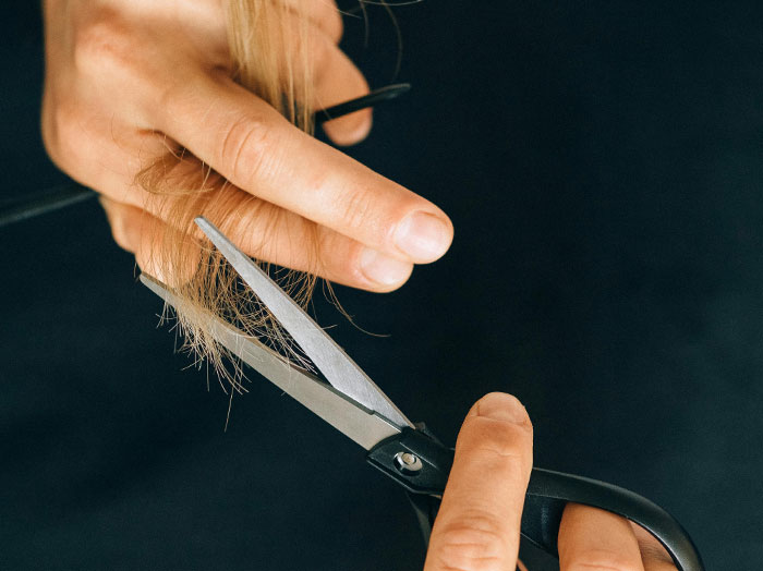 “My Grocery Bill Is Almost Half Of What It Was”: 30 Frugal Habits People Swear By