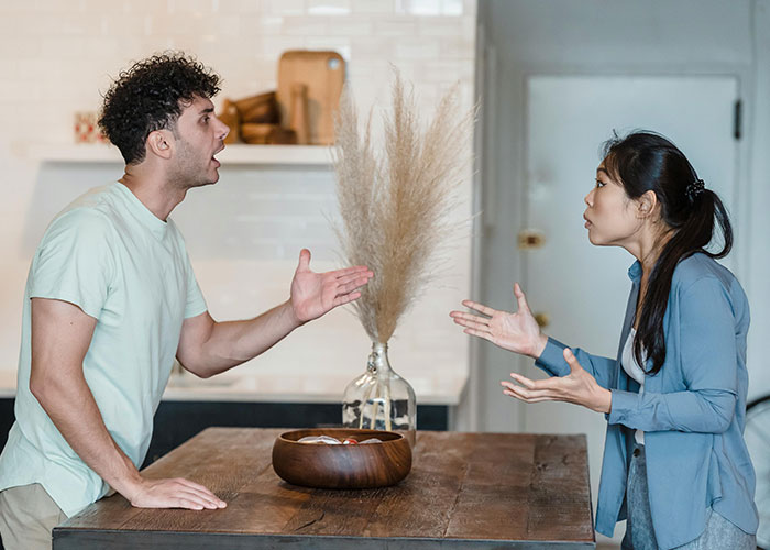 Woman Shocked At BF&rsquo;s Fit Over How She Afforded Her Home, Learns He&rsquo;s A &ldquo;Deluded&rdquo; Gold Digger