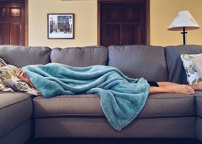 Manager Tells Sick Employee To Come To The Office Unless They Have A Doctor's Note, Regrets It