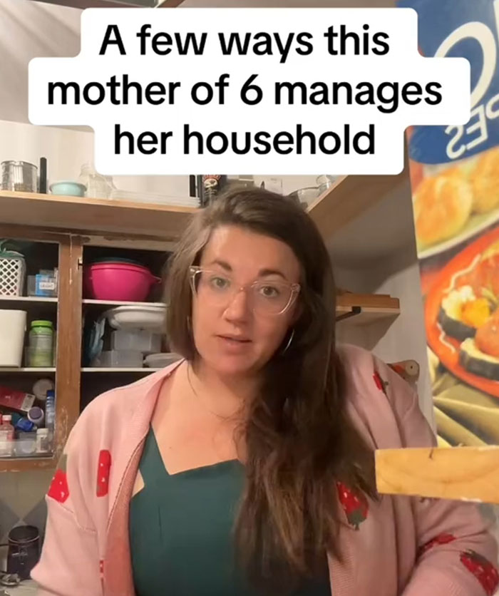Mom Shares How She Manages Her Household With 6 Kids, Receives Backlash Online Mom Shares How She Manages Her Household With 6 Kids, Receives Backlash Online