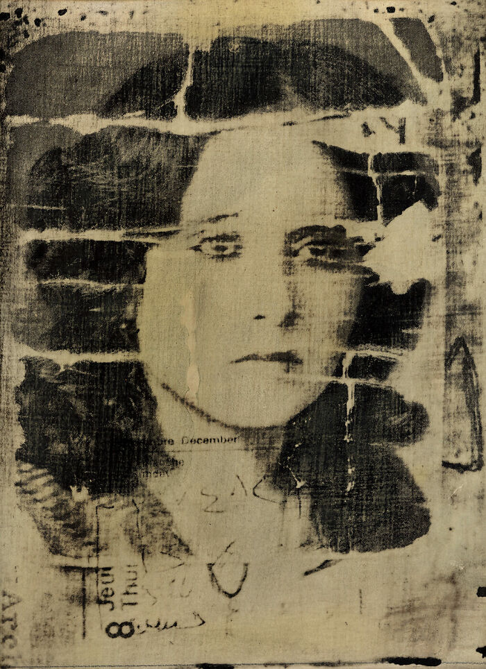 Resilience Unveiled: Navigating Life's Tapestry Through A Photo Series "My Mother's Tender Script" By Asiya Al. Sharabi (20 Pics) Resilience Unveiled: Navigating Life's Tapestry Through A Photo Series "My Mother's Tender Script" By Asiya Al. Sharabi (20 Pics)