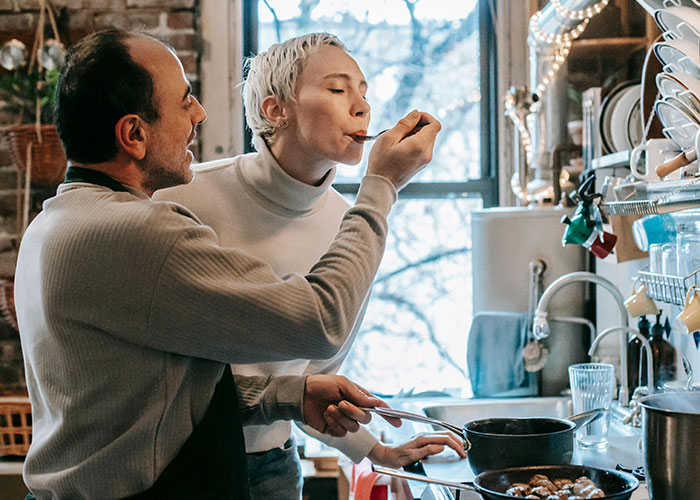 34 Parents Confess Whether They Regret Having Kids