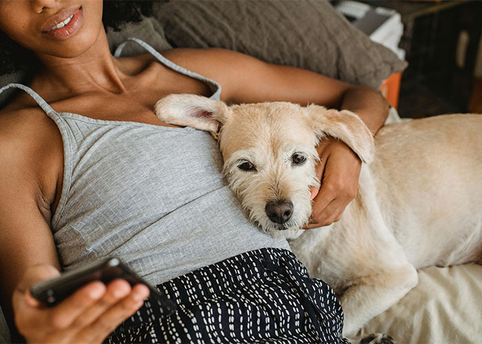 “My Dad Might Be Alive”: 50 Things People Are 100% Certain Are True Despite Having No Evidence