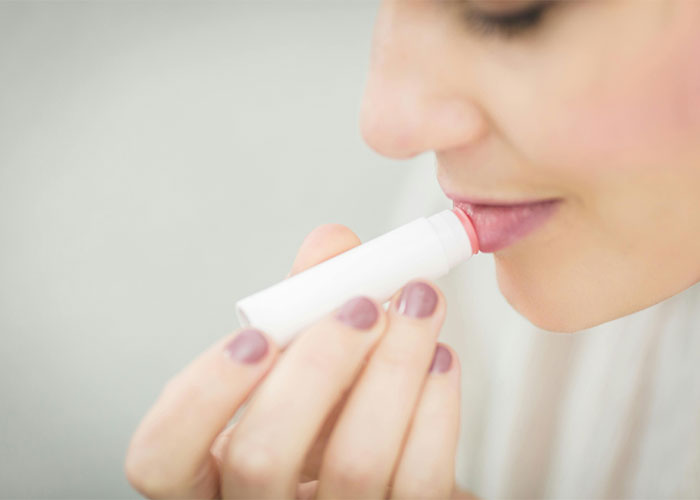 “My Dad Might Be Alive”: 50 Things People Are 100% Certain Are True Despite Having No Evidence