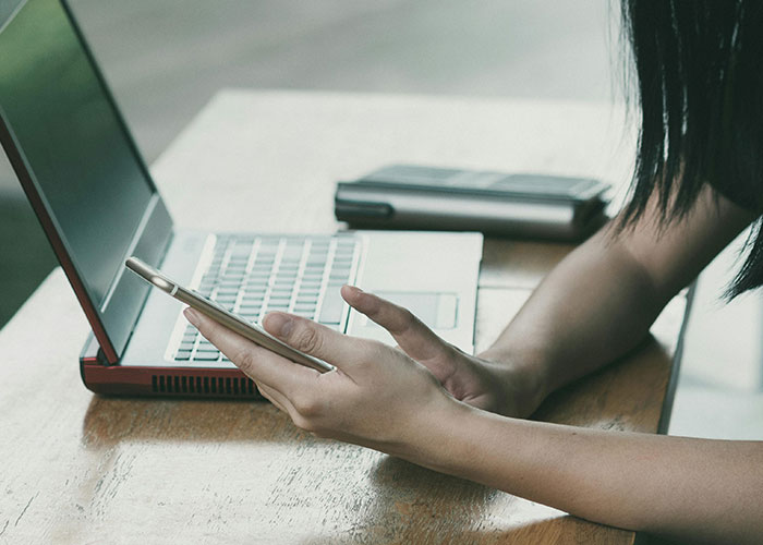 “My Dad Might Be Alive”: 50 Things People Are 100% Certain Are True Despite Having No Evidence