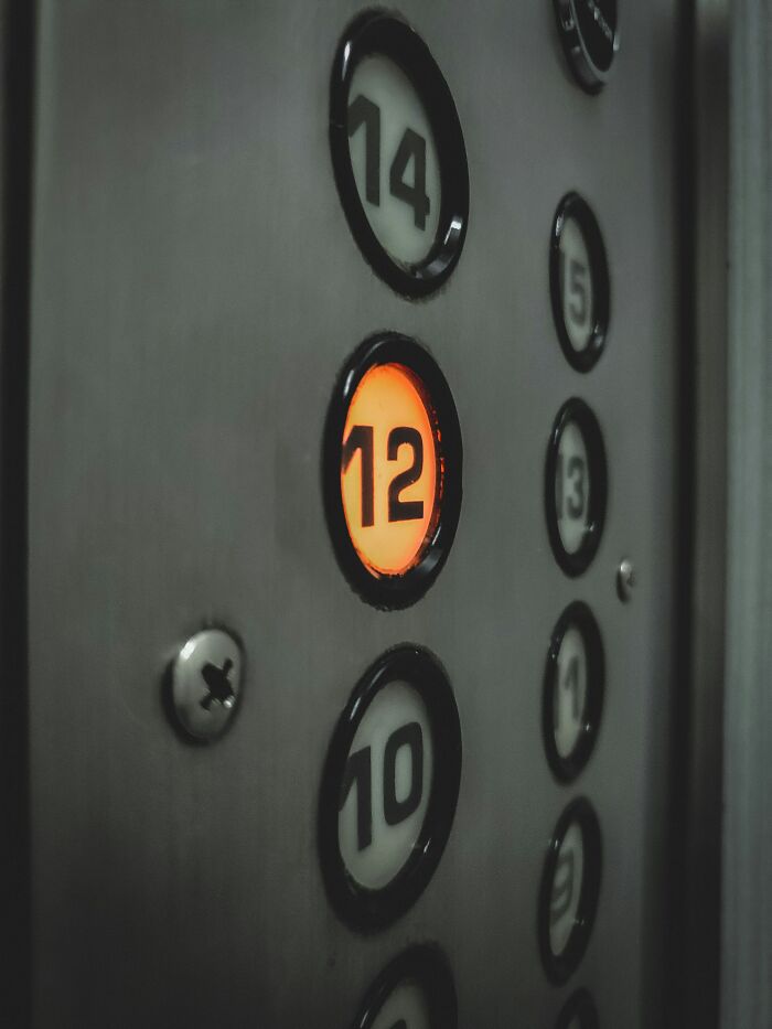 30 People Hold Nothing Back Discussing The Rudest Behaviors They Hate Seeing