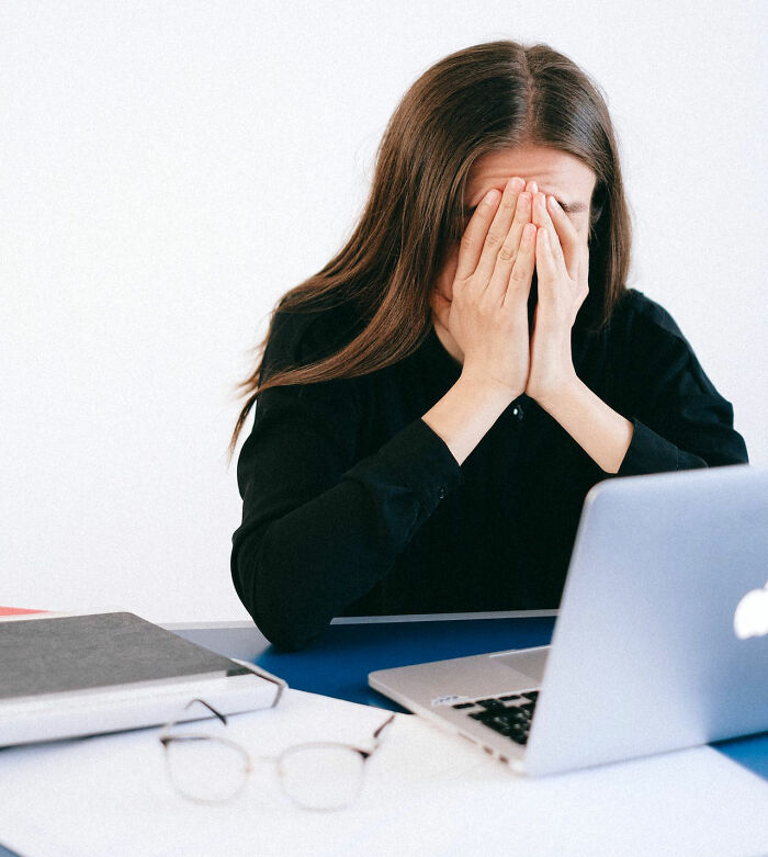 "What's The Scariest Thing About Being A Woman?": 45 People Share Their Honest Answers