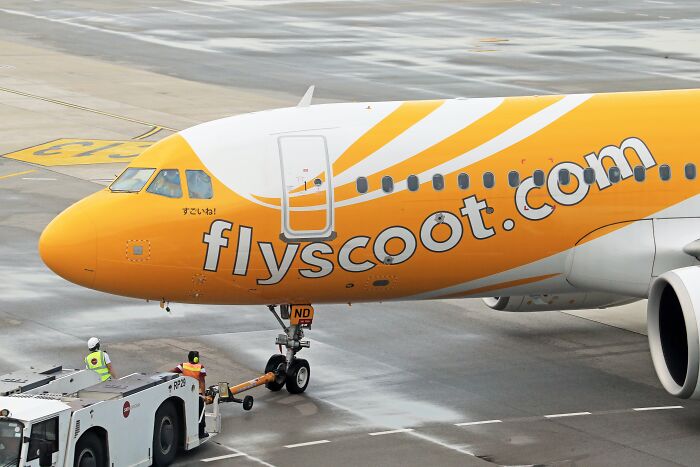 30 Flabbergastingly Stupid Reasons Someone Was Fired, According To Netizens