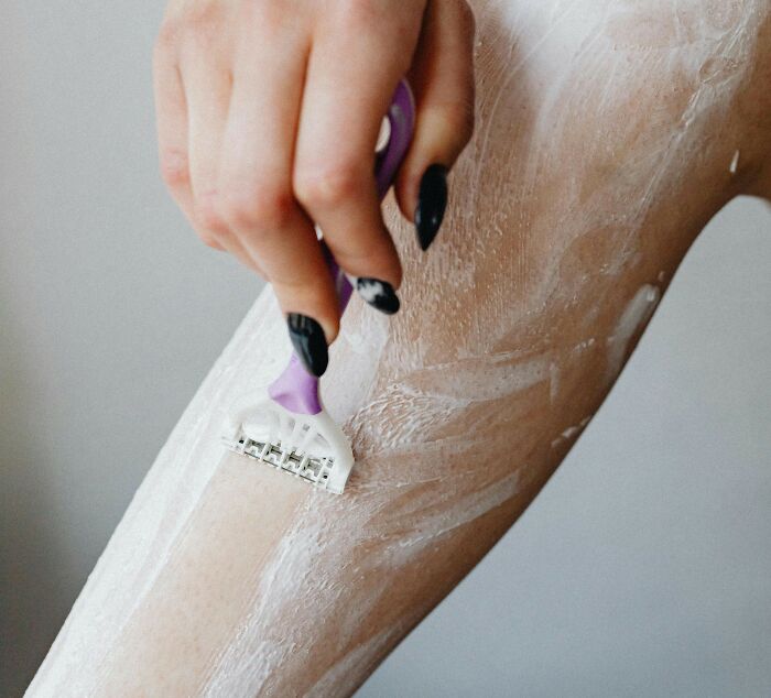 30 Women’s Products That Are Impractical Because They Were Designed By Men