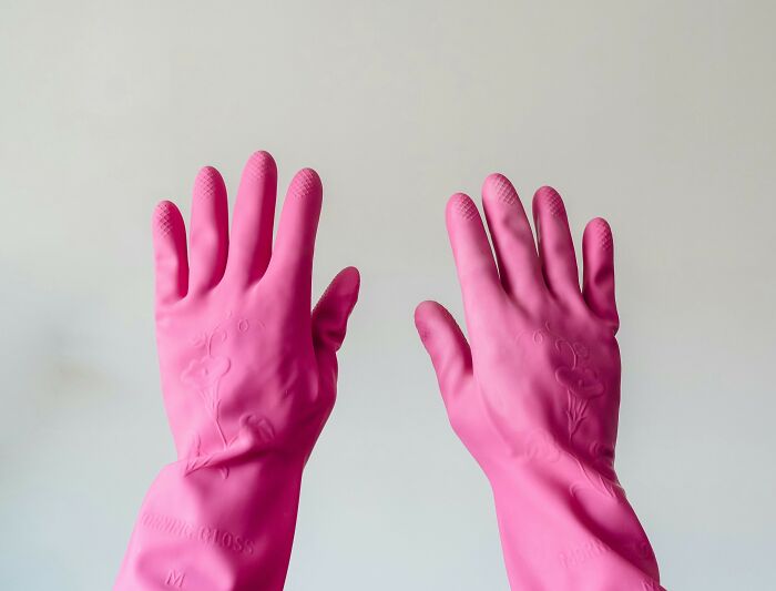 30 Women’s Products That Are Impractical Because They Were Designed By Men